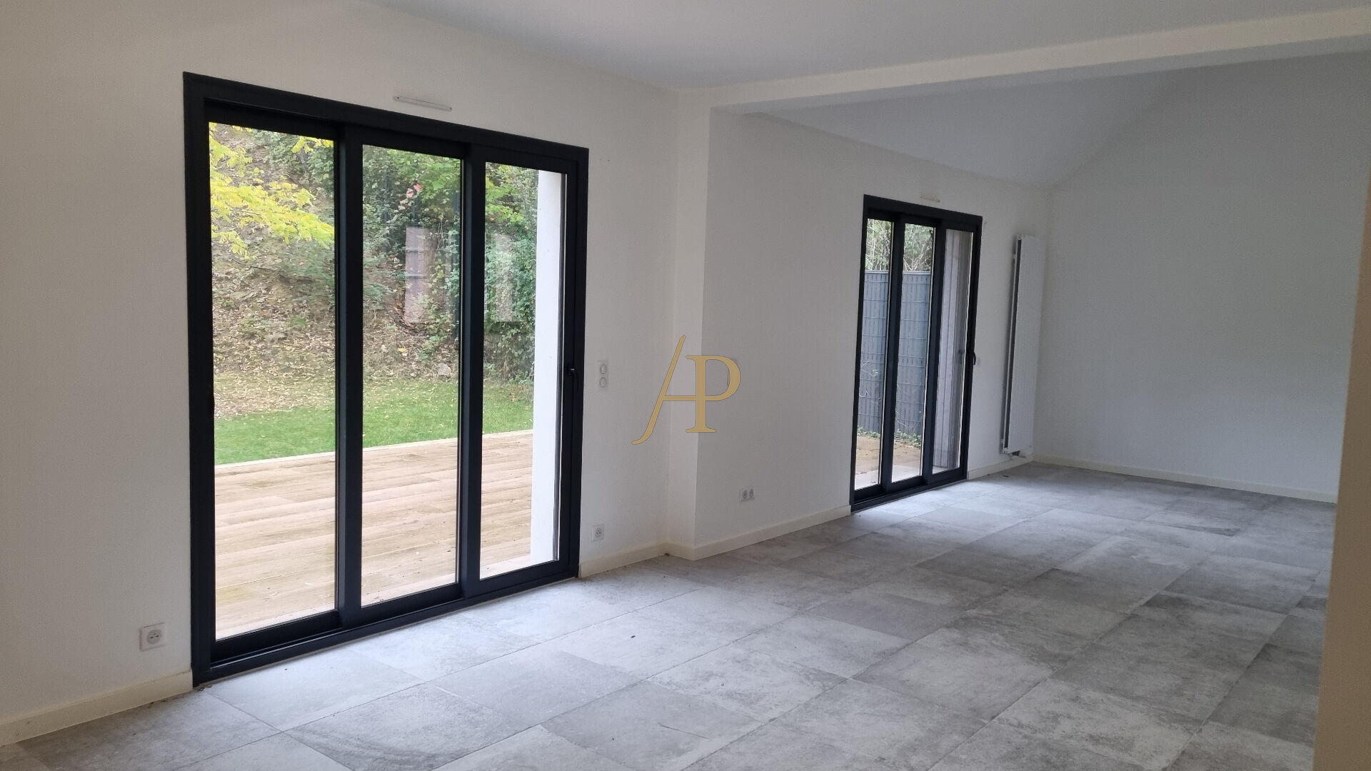 Photo Maison Le Mesnil Le Roi 163 m2 image 2/6