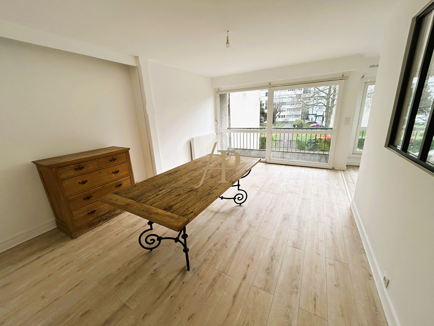 Agence immobilière de AGENCE PEREIRE Saint-germain-en-laye