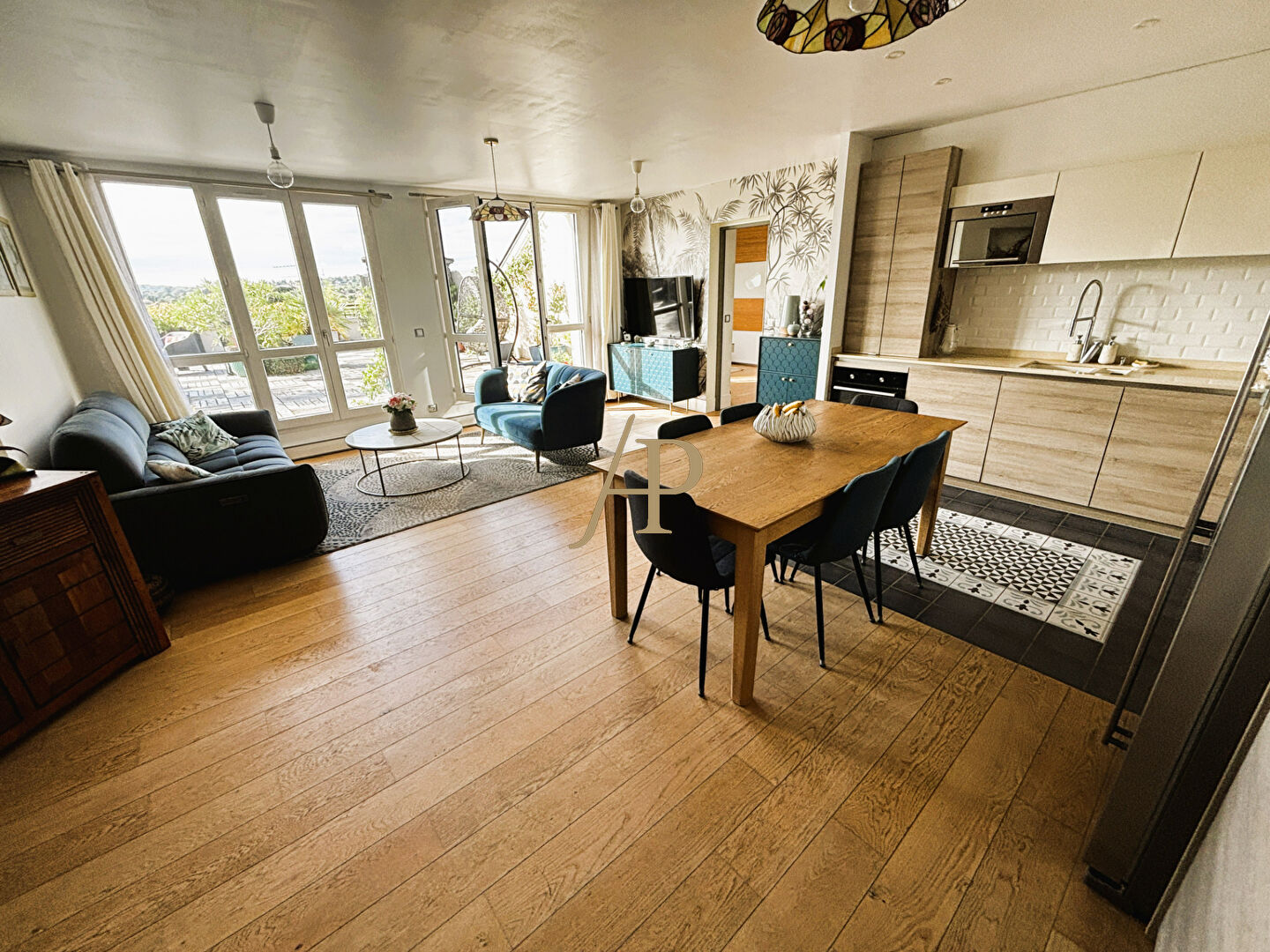 Photo Saint Germain En Laye 5 pièce(s) 10 4m2,terrasse 90 m² image 4/6