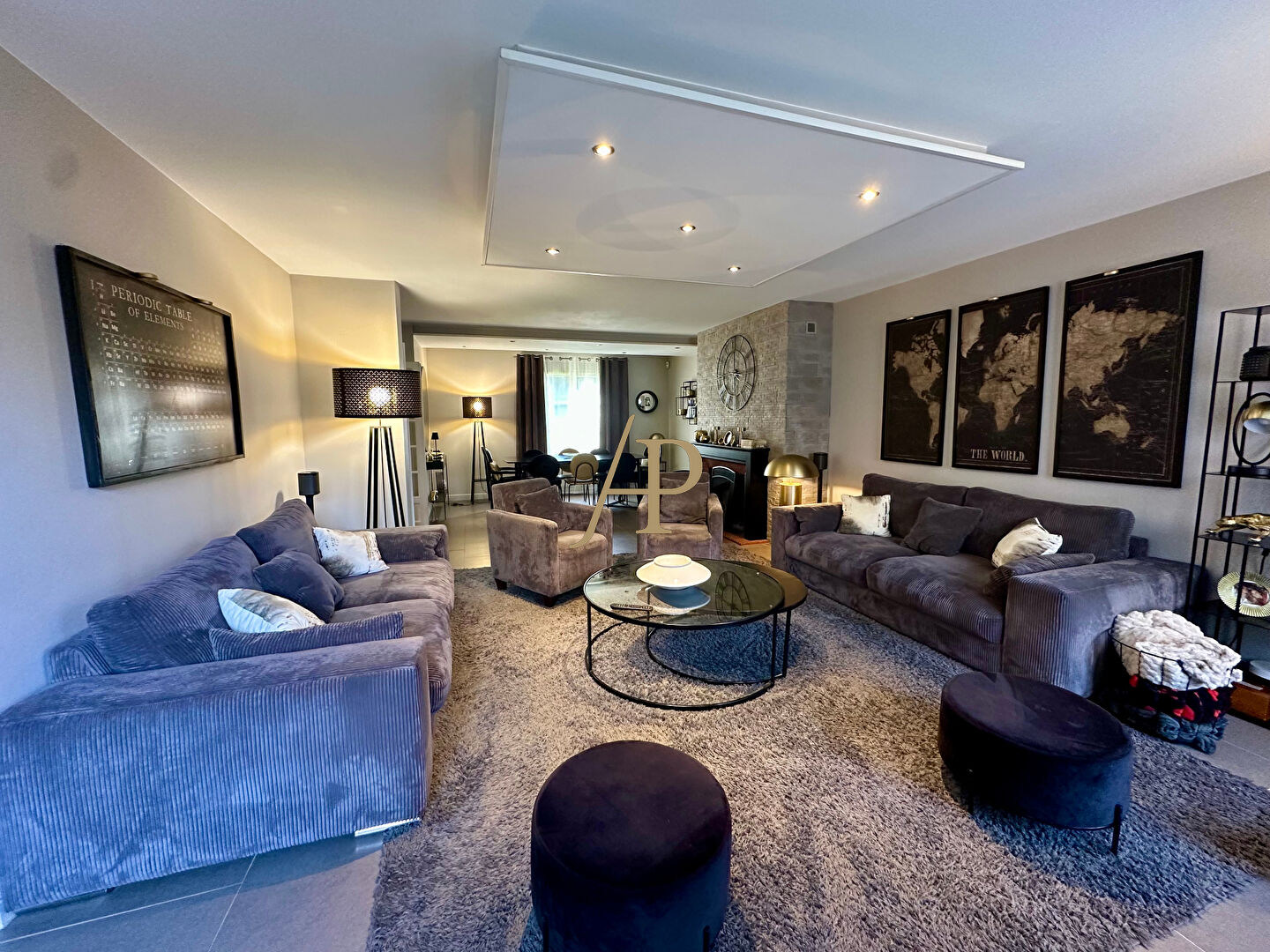 Agence immobilière de AGENCE PEREIRE Saint-germain-en-laye