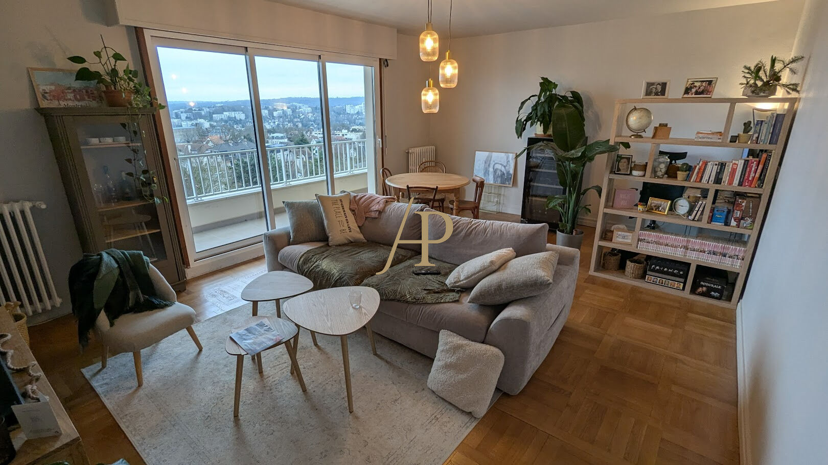 Agence immobilière de AGENCE PEREIRE Saint-germain-en-laye