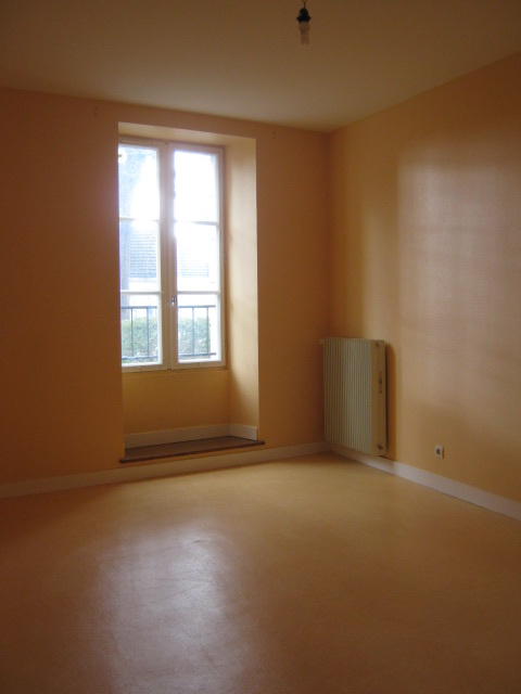 Photo APPARTEMENT T3 image 3/5