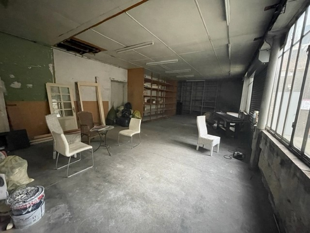 Photo CHAUVIGNY - immeuble avec local et bureaux image 6/6