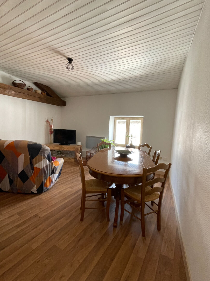 Photo T3 CENTRE VILLE DE CHAUVIGNY image 5/6