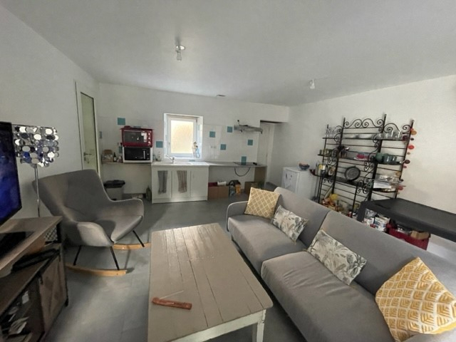 Photo Immeuble Chauvigny 15 pièce(s) 300 m2 image 4/6