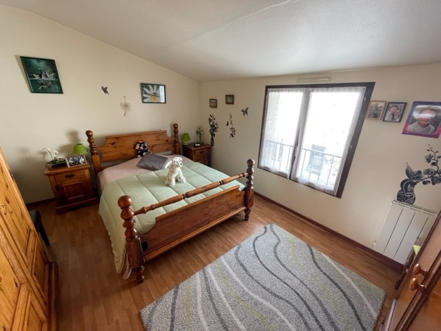 Photo CHAUVIGNY immeuble avec local commercial + logement image 5/6