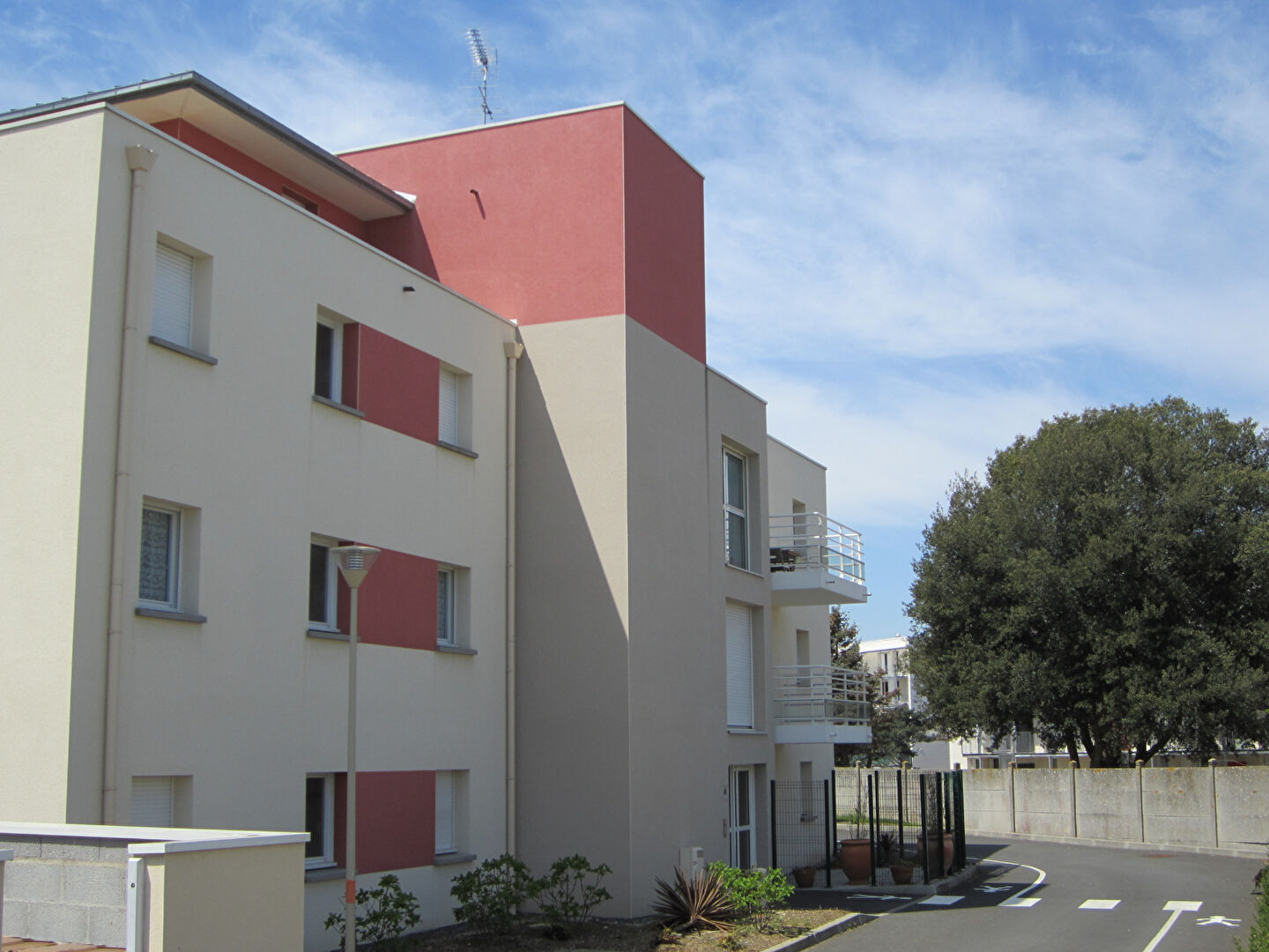Photo SAINT BRIEUC - proche IUT - APPARTEMENT T2 de 50m² VENDU LOUE image 2/5