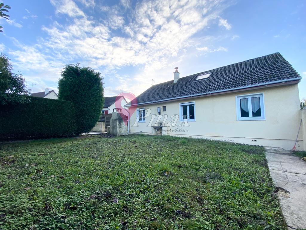 Maison Saint Pathus 8 pièce(s) 120 m2