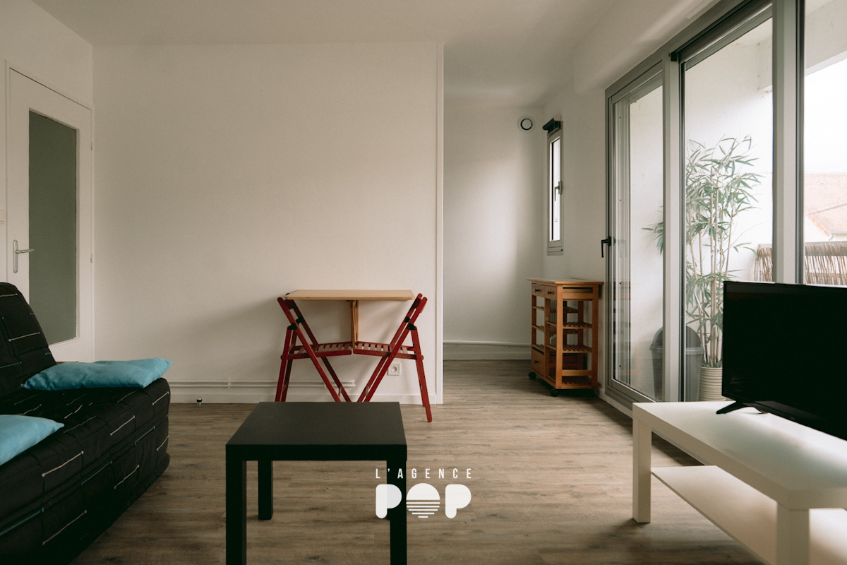 Photo Appartement studio meublé à louer à Périgueux image 2/6