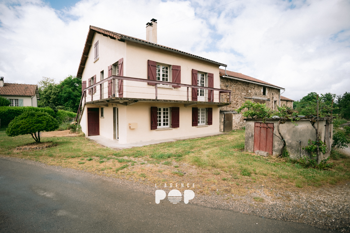 Maison avec grange à Saint Martin De Fressengeas