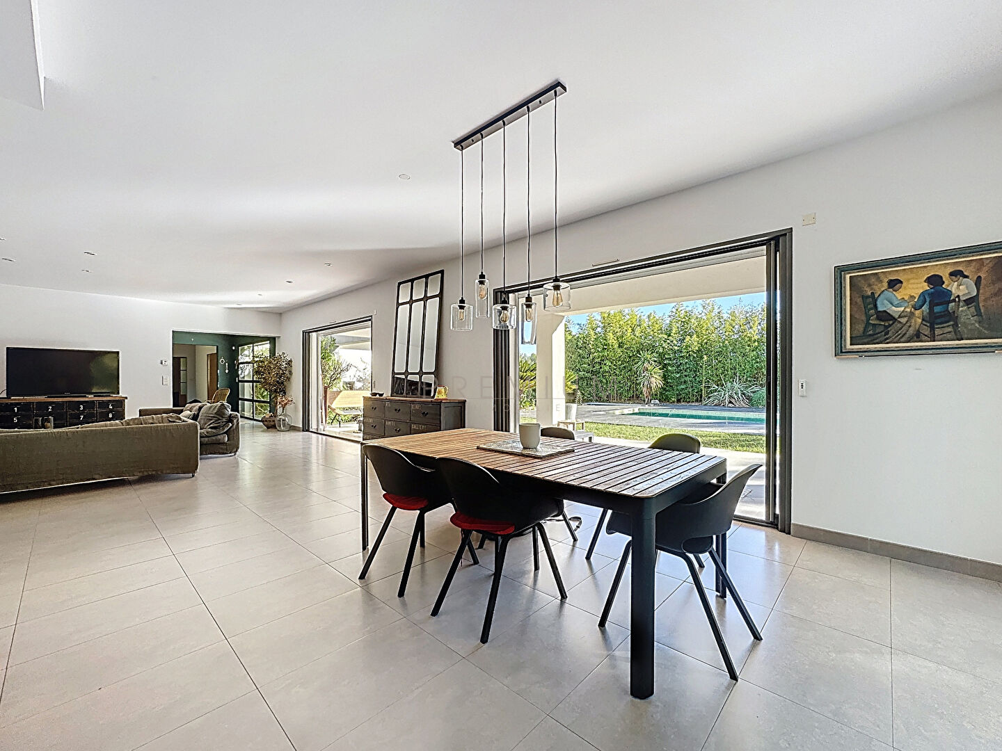 Photo Villa contemporaine de prestige au coeur du Parc des Vautes image 5/6