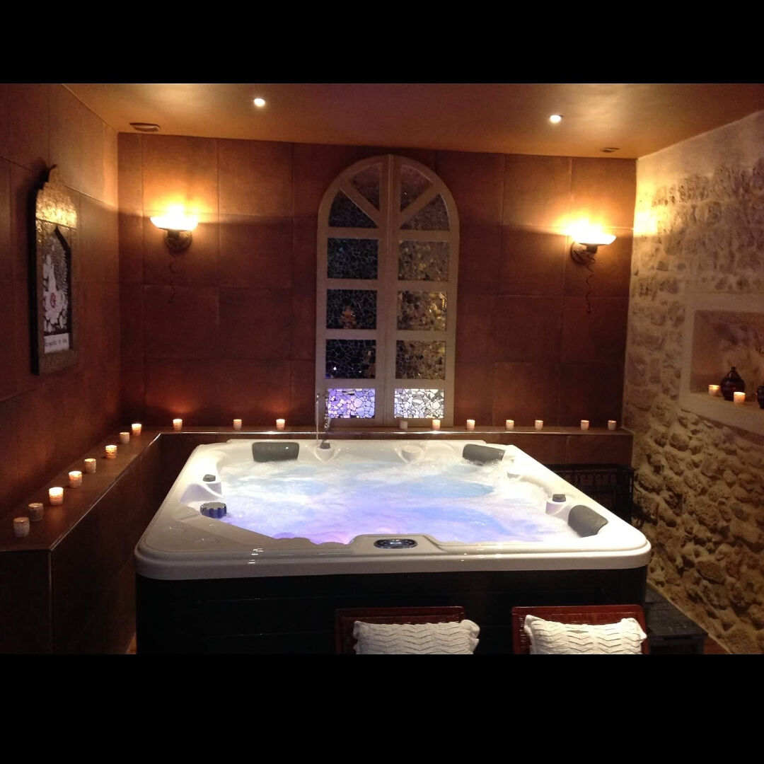 Photo Château avec vue dominante et chambres d'hôtes au coeur de l'Hérault image 6/6