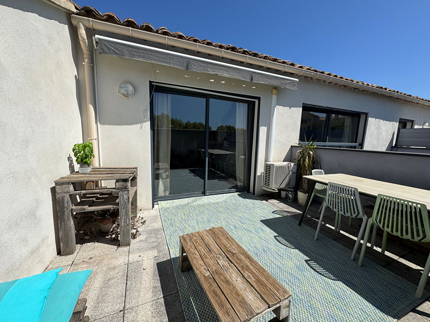 Appartement T3 de 88 m2 avec terrasse et parking