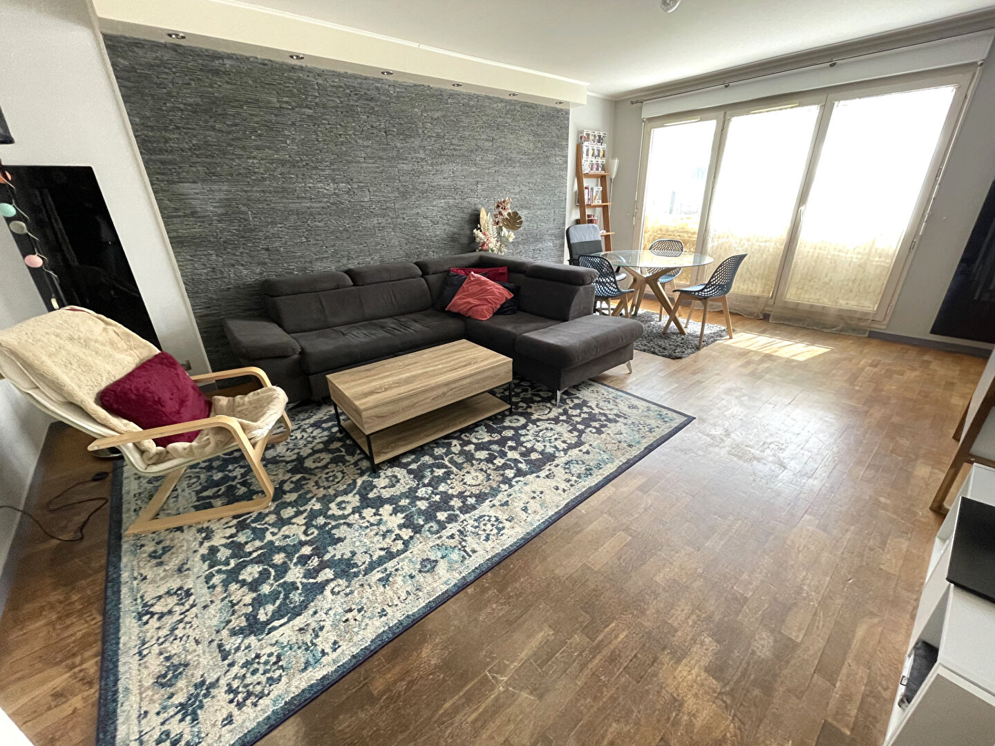 Agence immobilière de PRIO IMMOBILIER - PRIO IMMOBILIER Saint-Cyr-l'École