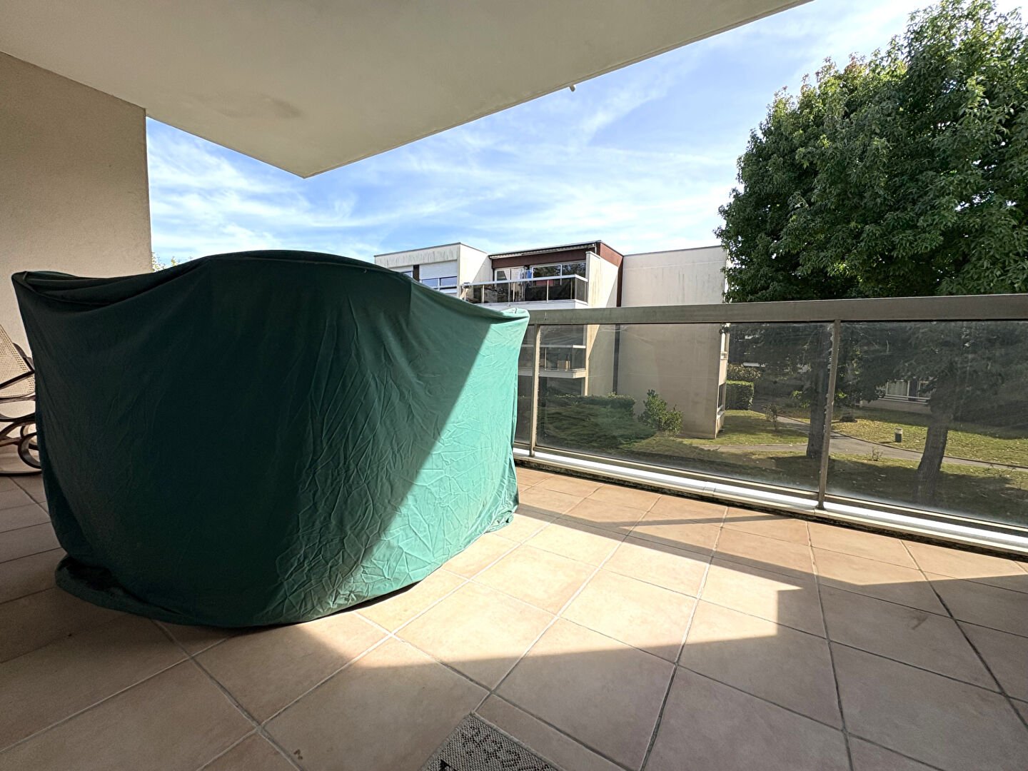 Photo APPARTEMENT 3PIECES 2CH AVEC TERRASSE image 1/5