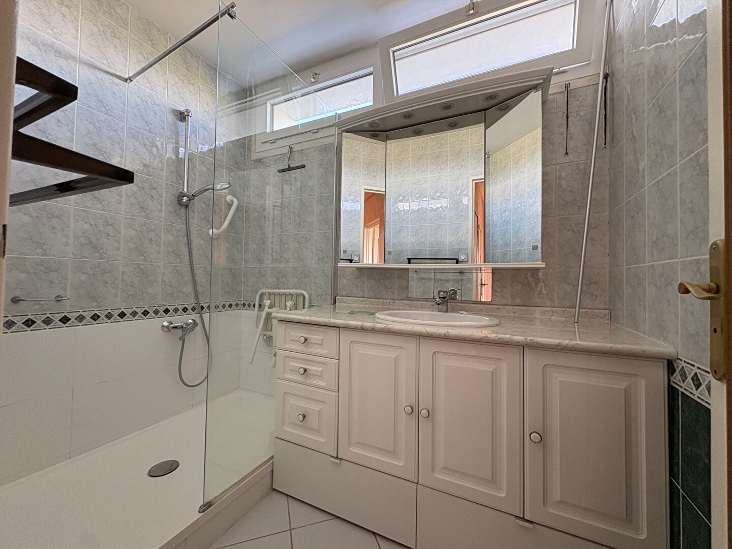 Photo APPARTEMENT 3PIECES 2CHAMBRES image 3/5