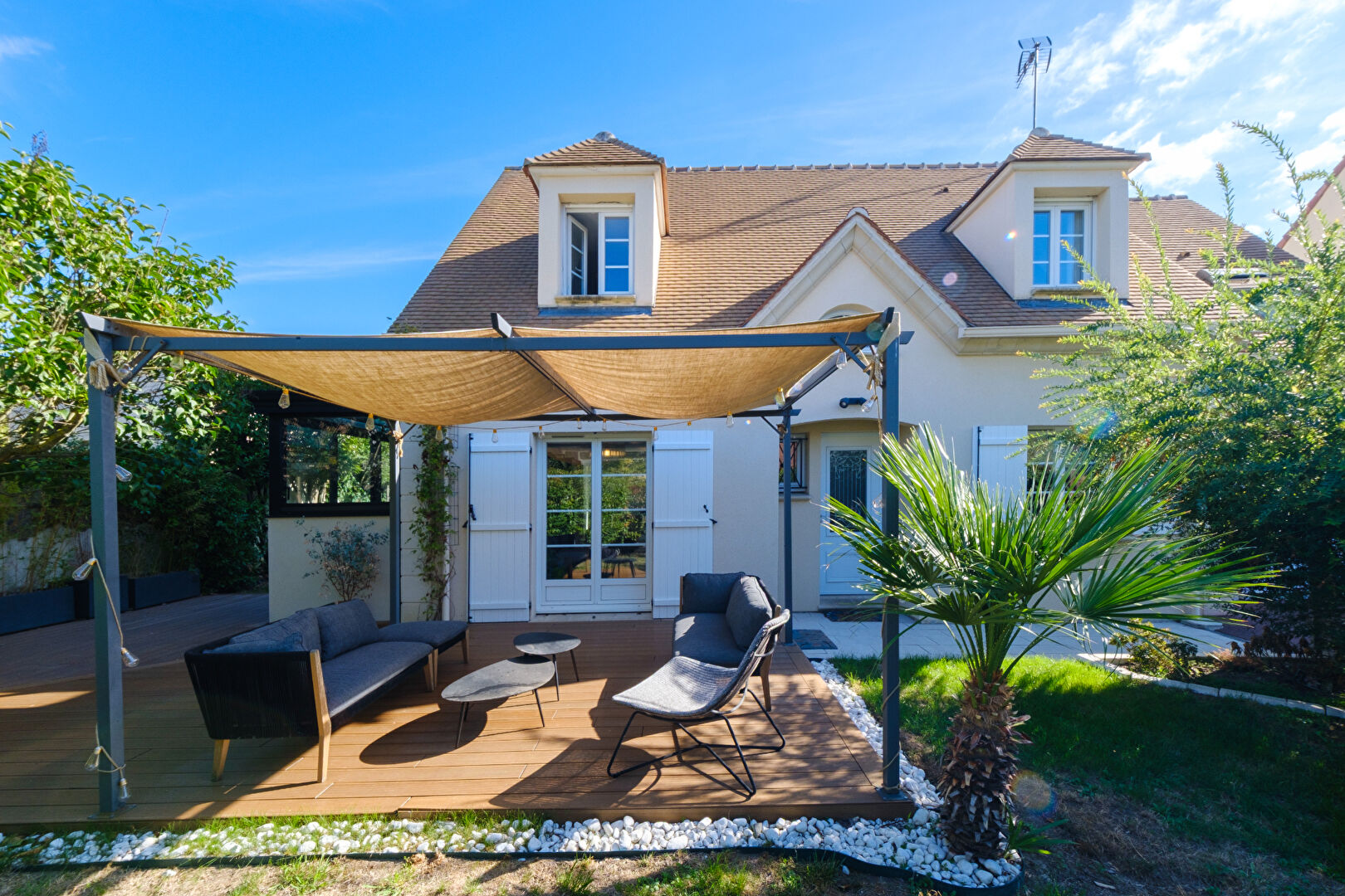 Agence immobilière de PRIO IMMOBILIER - PRIO IMMOBILIER Saint-Cyr-l'École