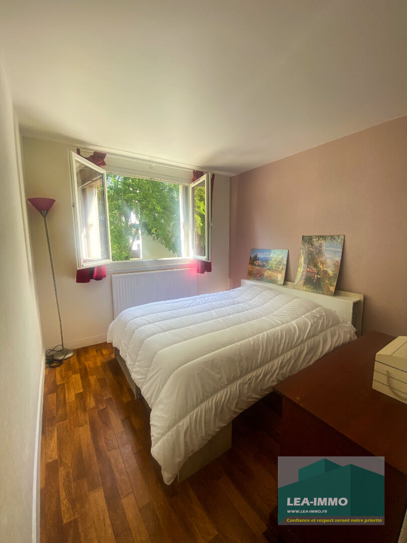 Photo Appartement T4 sur LIMEIL-BREVANNES image 1/6