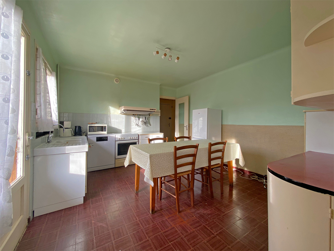 Photo Appartement de 97,71 m² avec terrasse et jardin privé. image 4/6