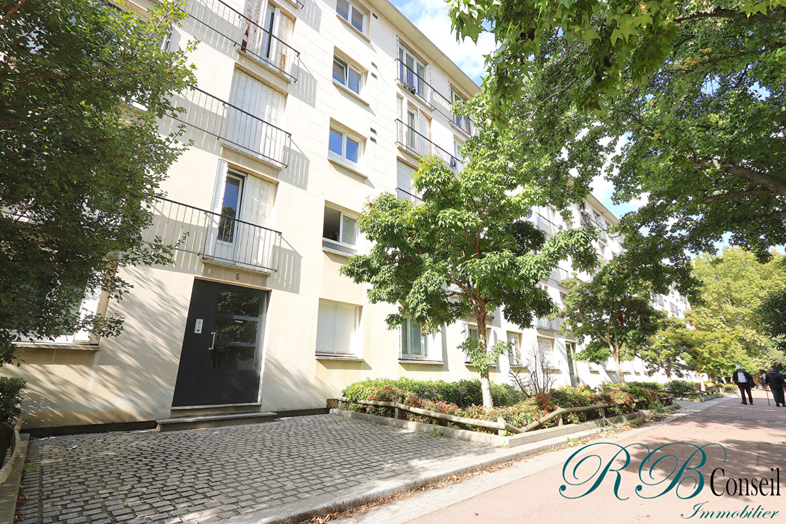 Agence immobilière de R B CONSEIL Chatenay malabry - R.B CONSEIL