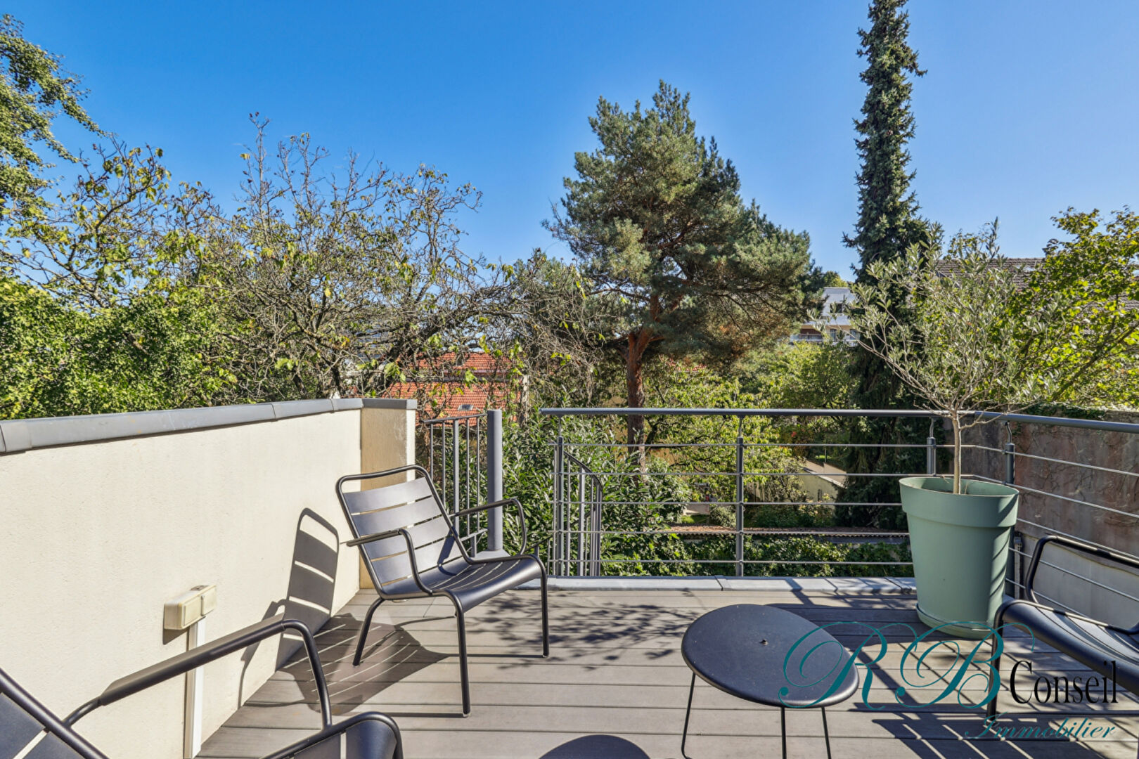 Photo Maison Le Plessis Robinson 7 pièce(s) 157 m2 image 3/6