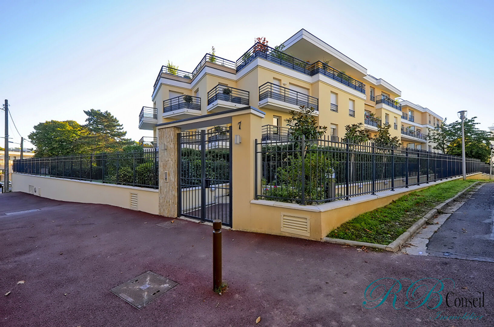 Agence immobilière de R B CONSEIL Chatenay malabry - R.B CONSEIL