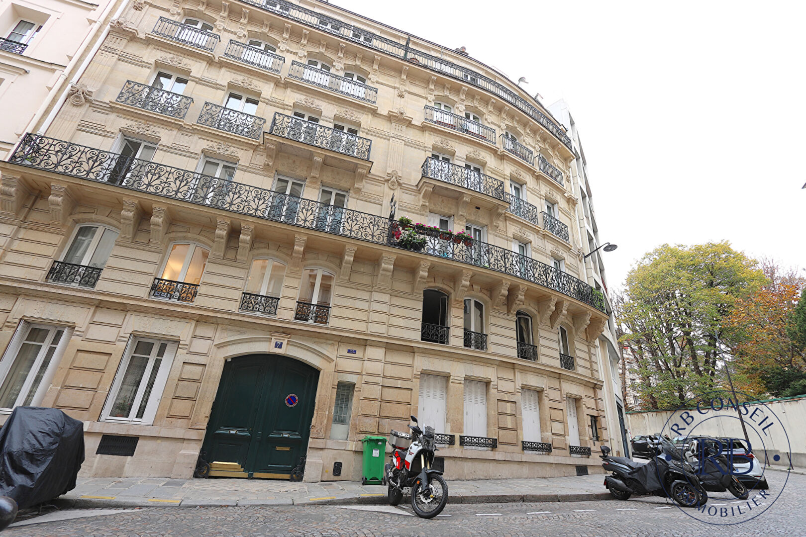 Appartement Paris 2 pièce(s) 46.71 m2