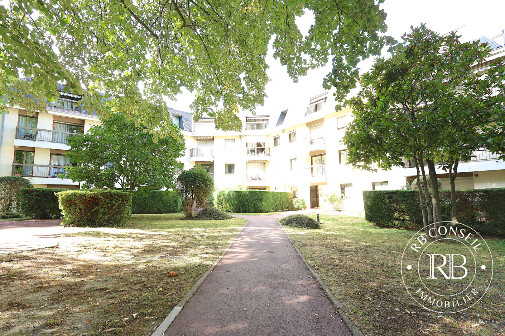 Agence immobilière de R B CONSEIL Chatenay malabry - R.B CONSEIL