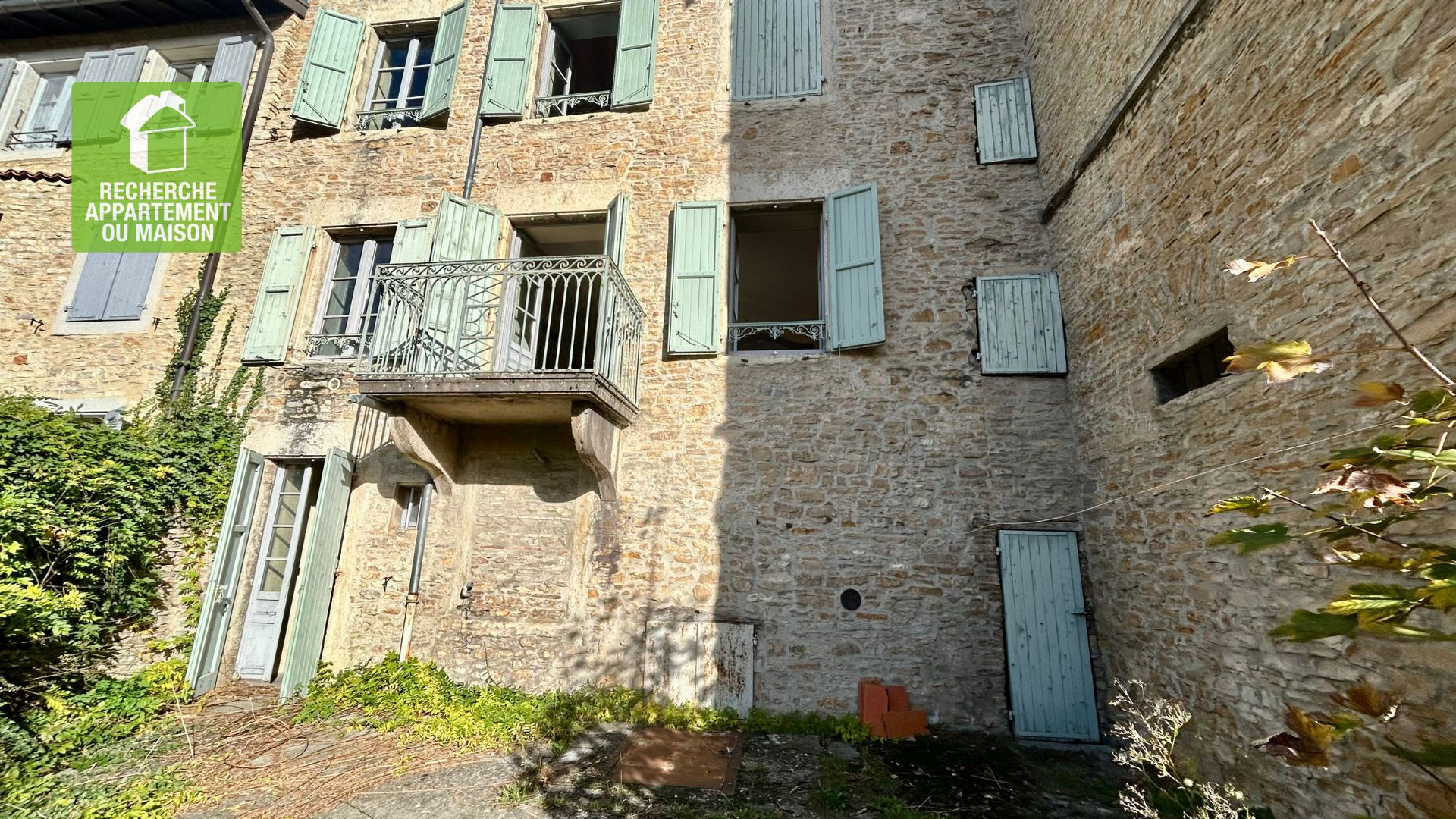 Photo Maison en plein centre de Crémieu image 1/6