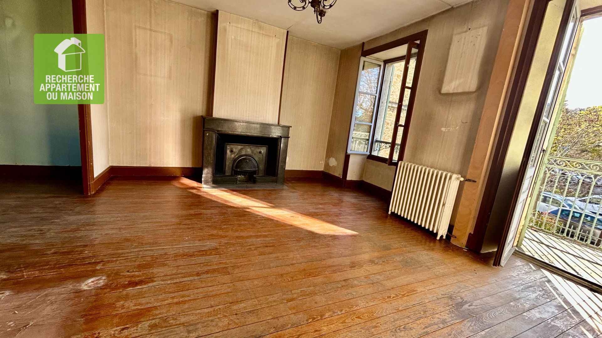 Photo Maison en plein centre de Crémieu image 5/6