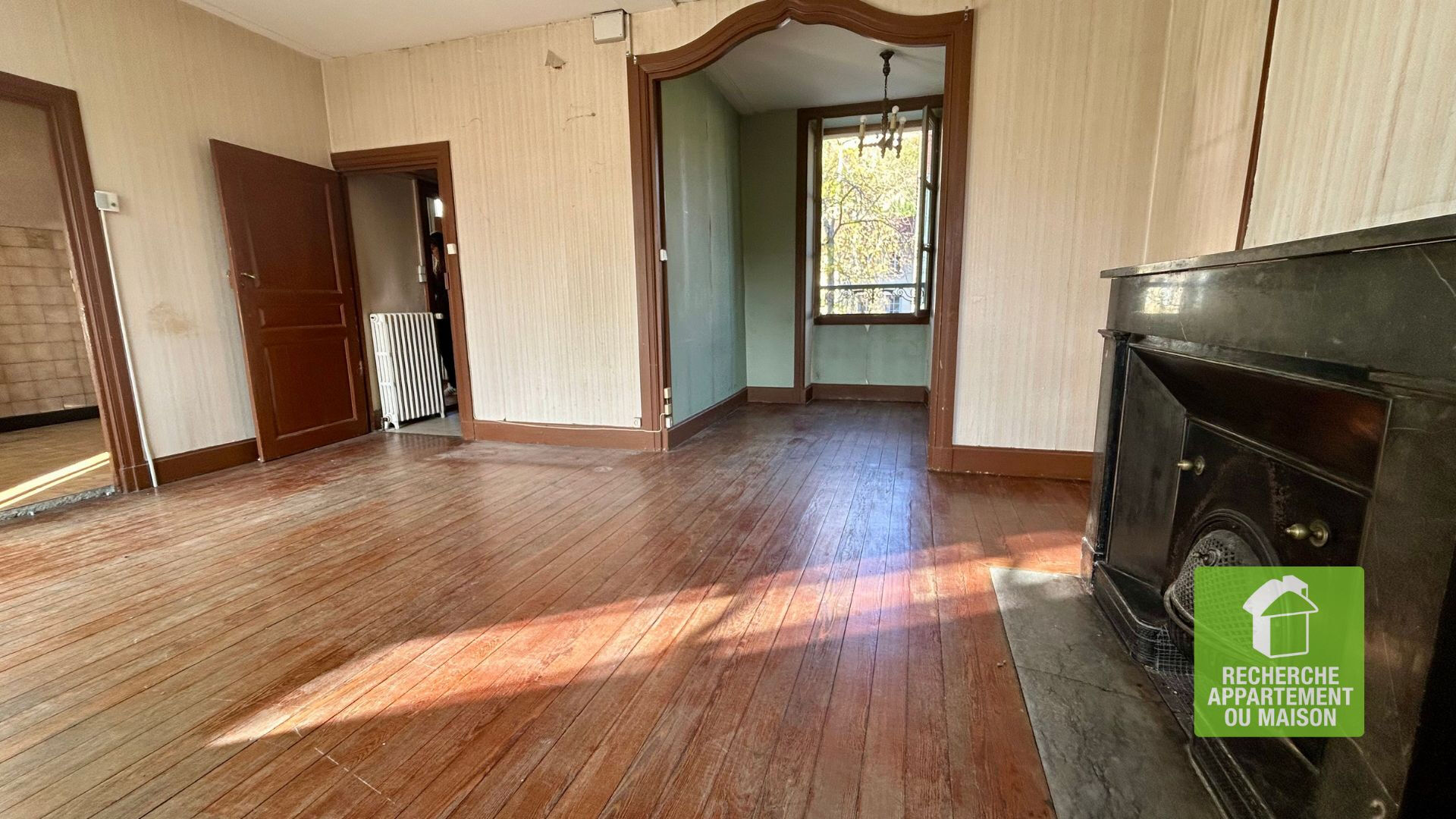 Photo Maison en plein centre de Crémieu image 6/6