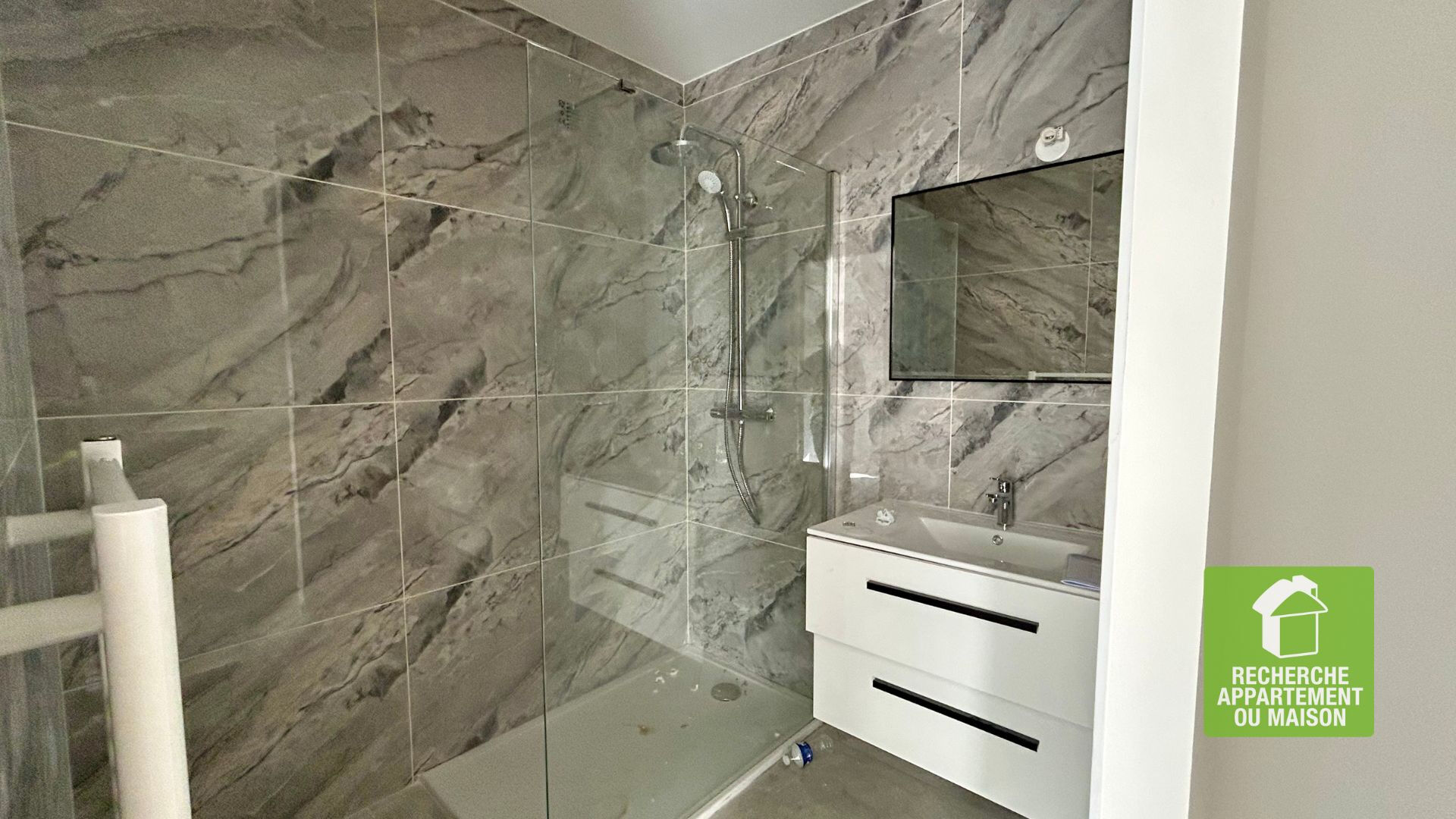 Photo Maison à louer 93m2 3 chambres image 6/6