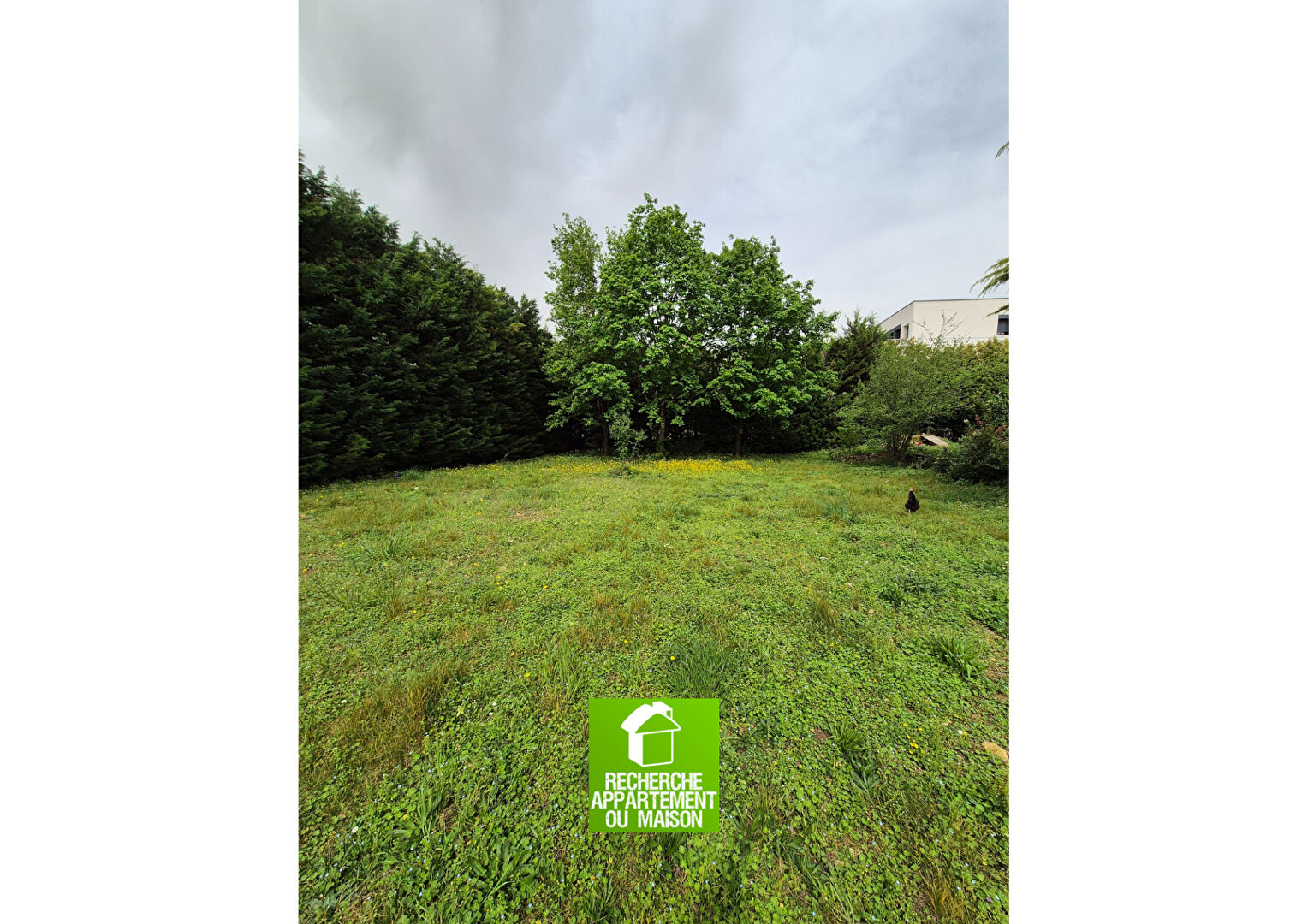 Terrain Cremieu 738m2