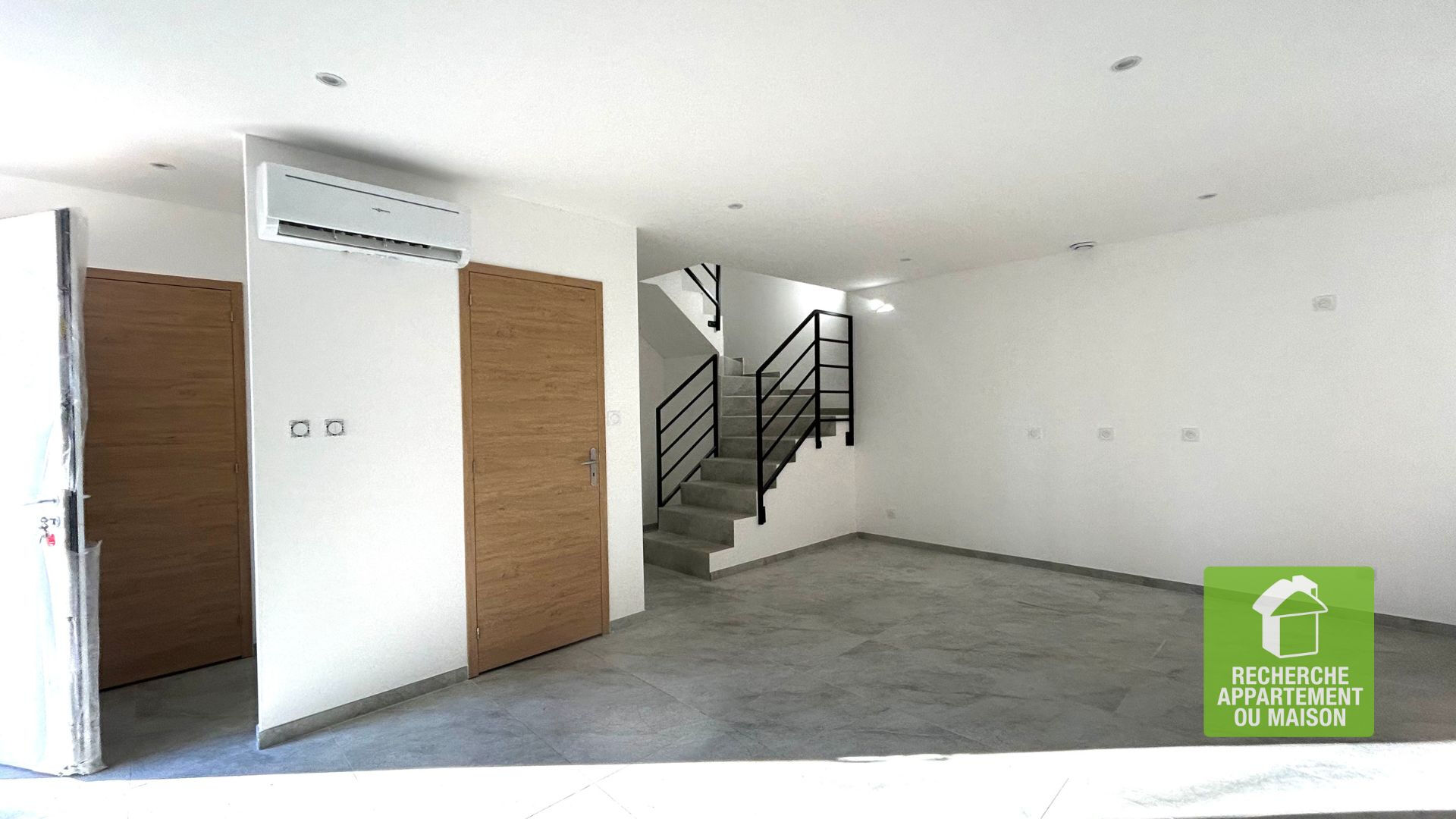 Agence immobilière de RECHERCHE APPARTEMENT OU MAISON - Crémieu