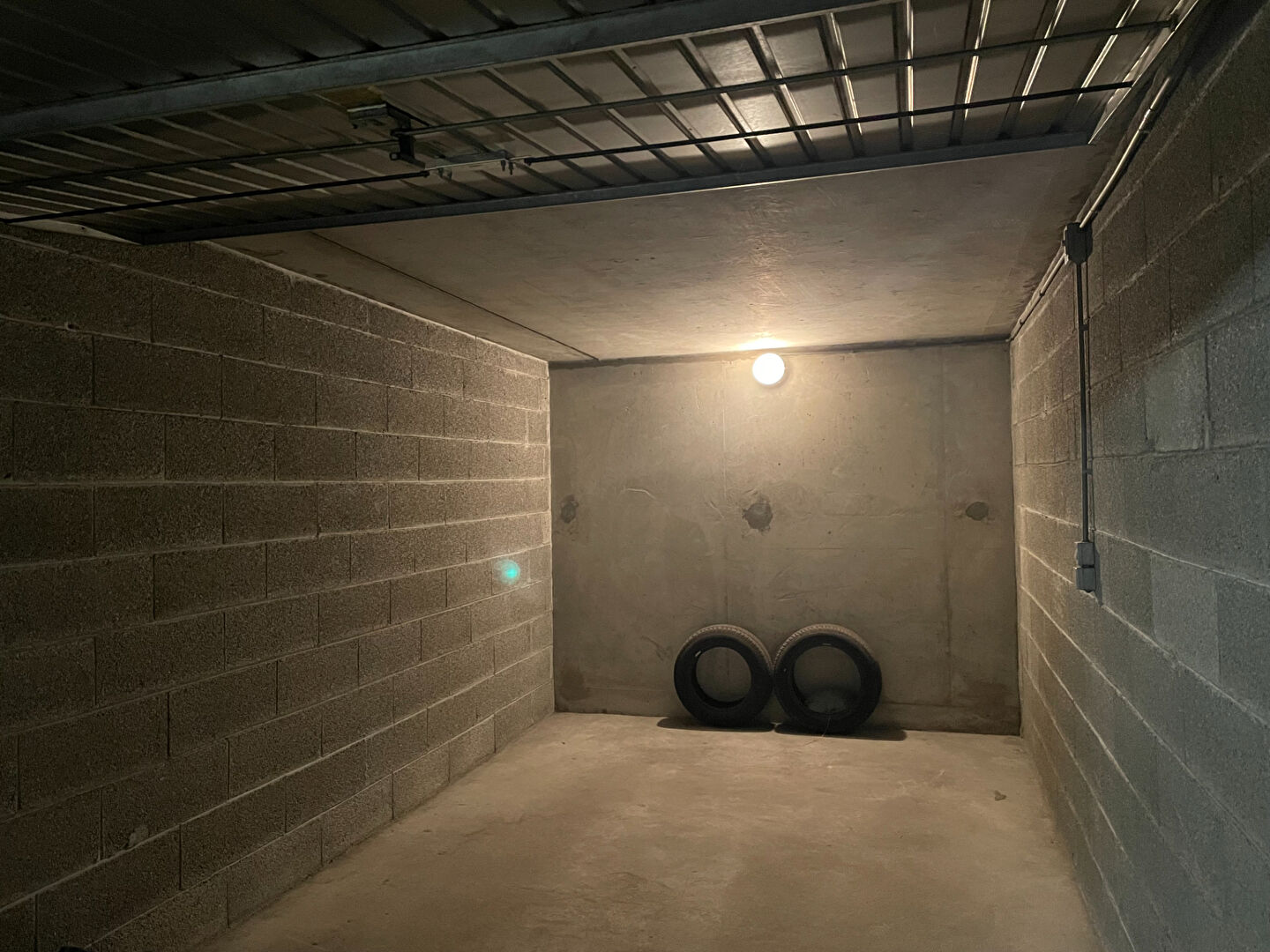 Photo Garage à louer dans la résidence 