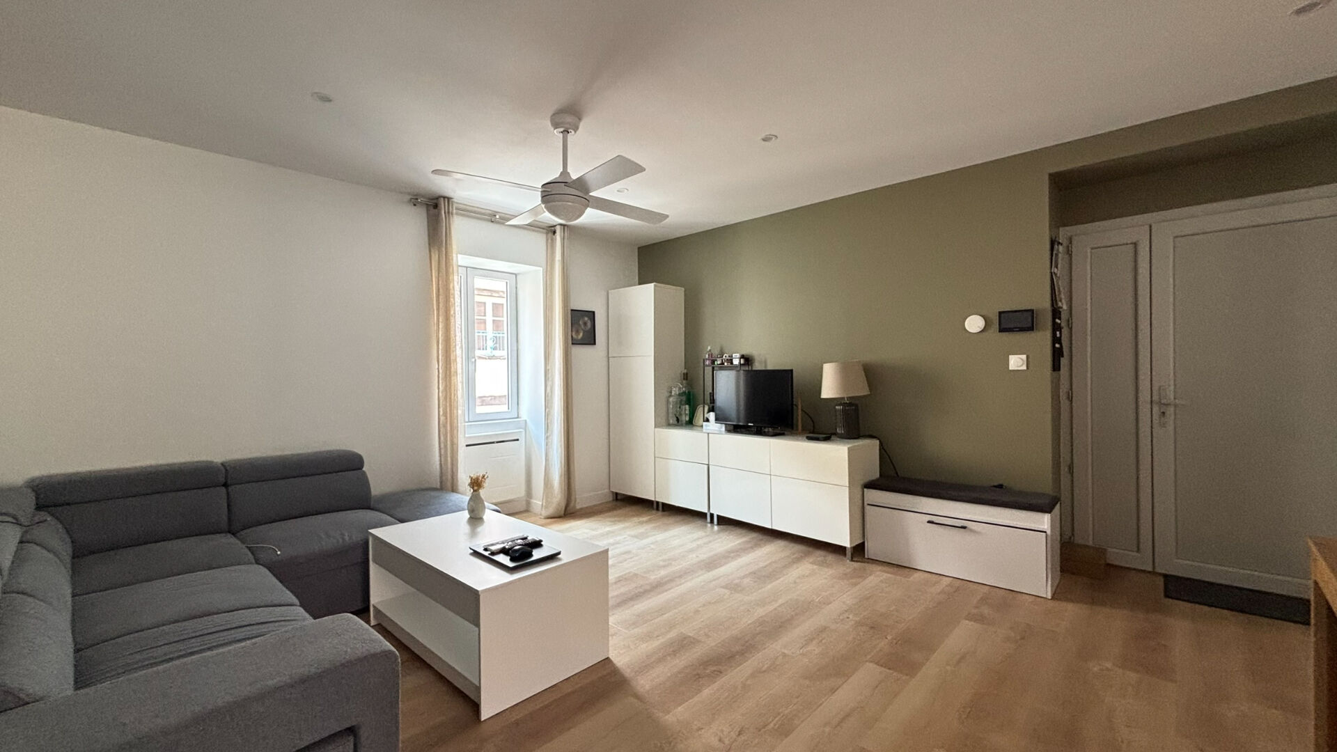 Agence immobilière de RÉGIE OUEST LYONNAIS ECULLY