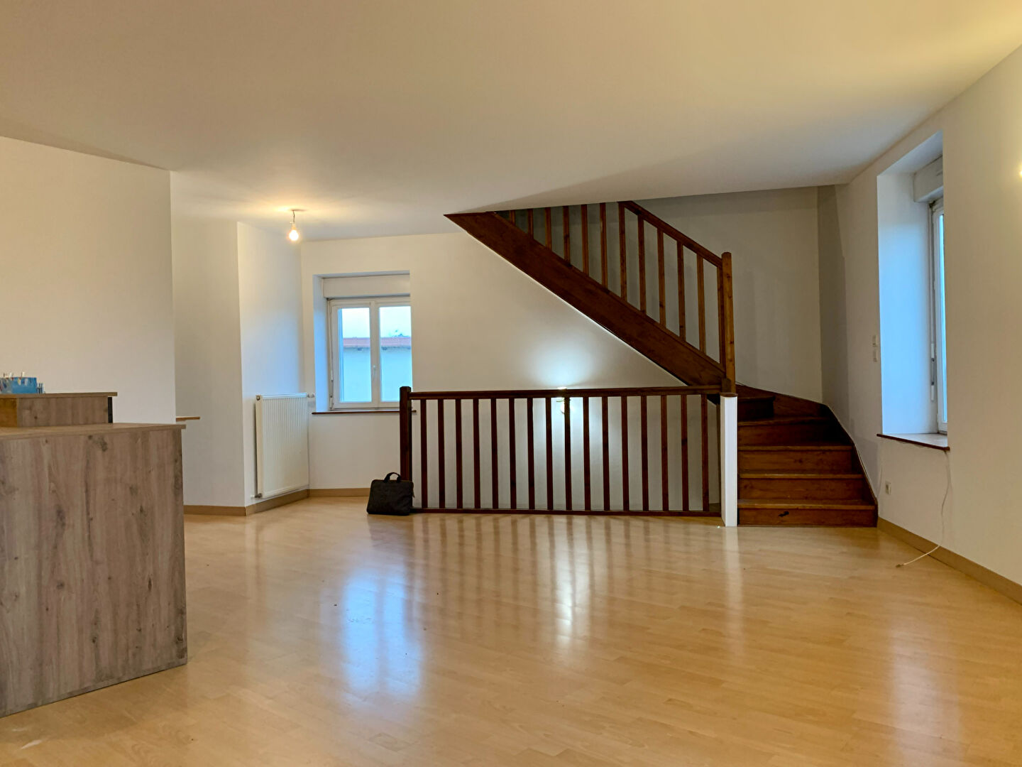 Agence immobilière de RÉGIE OUEST LYONNAIS ECULLY