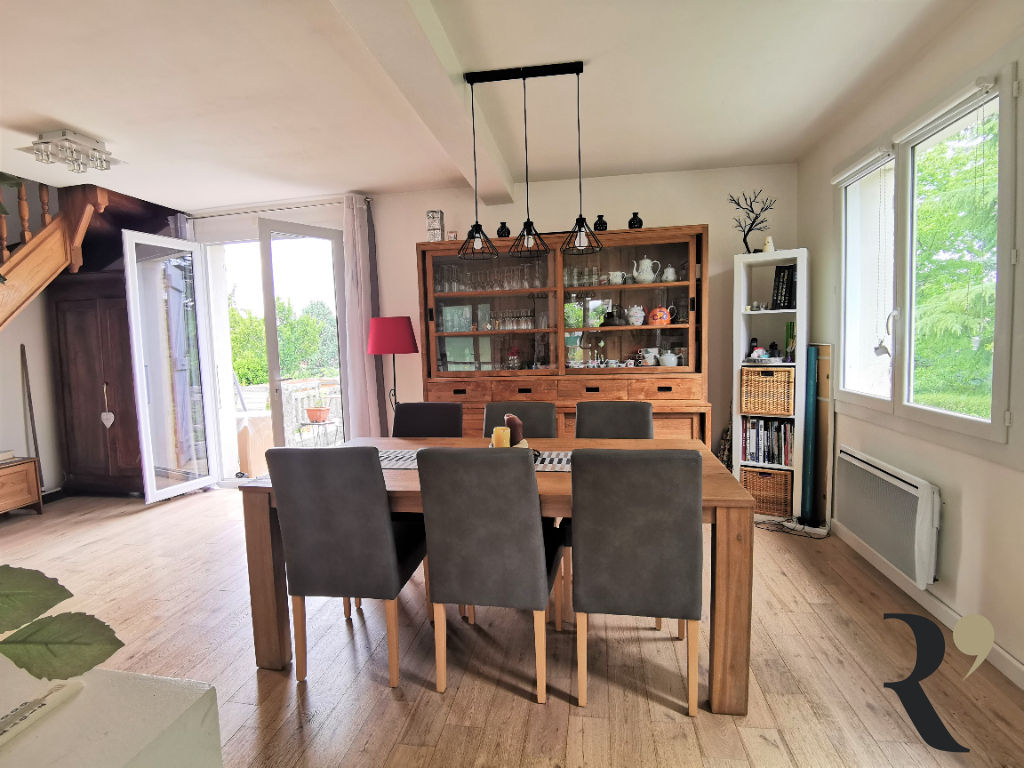 Photo Agréable maison T5 150 m² MONS sur terrain de 950 m² image 2/6