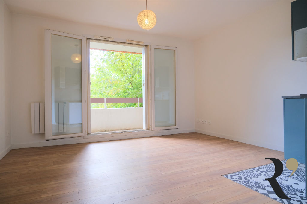 Photo Appartement Quint Fonsegrives 1 pièce 23.57 m2 meublé image 3/6