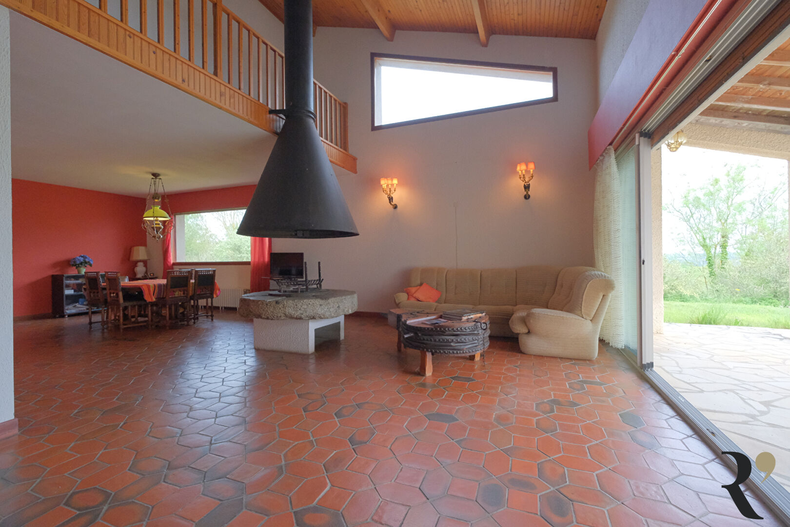 Photo Maison Aigrefeuille T6 229 m² terrain de 2200 m² avec piscine image 2/6