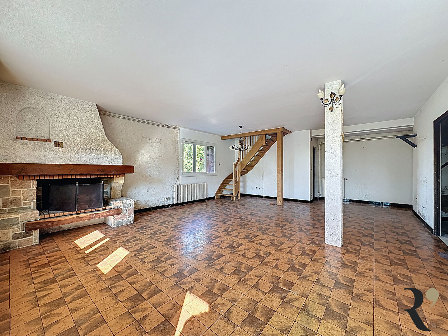 Photo Maison 200 m² avec deux garages à Sainte-Foy-d'Aigrefeuille parcelle de 1539 m² image 4/6