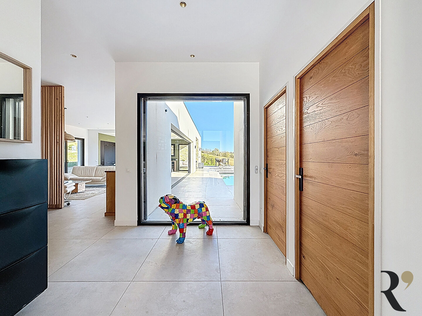 Photo Demeure de luxe 7 pièces de 228 m² Pin Balma sur une parcelle de 1315 m² avec piscine image 2/6