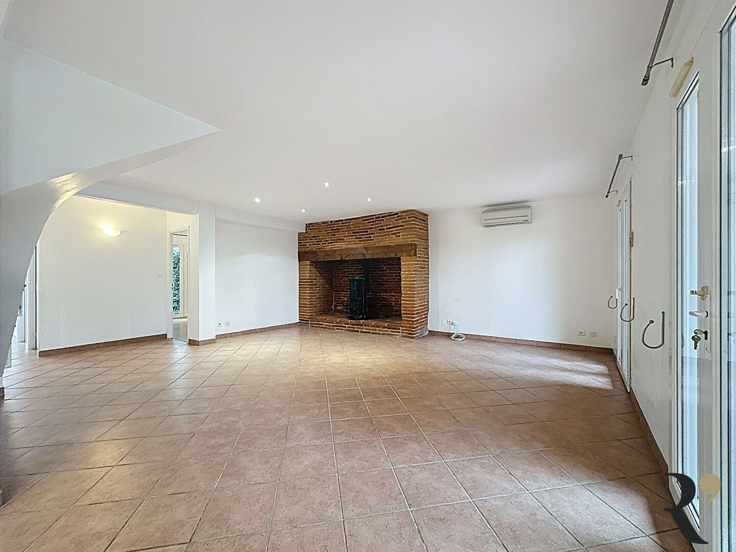 Photo Maison Mons T5 170.12 m2 sur 2000 m² image 6/6