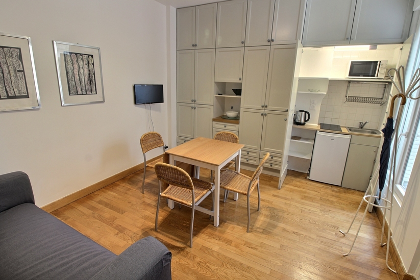 Image 1 de Location Appartement 22m2 Paris 8