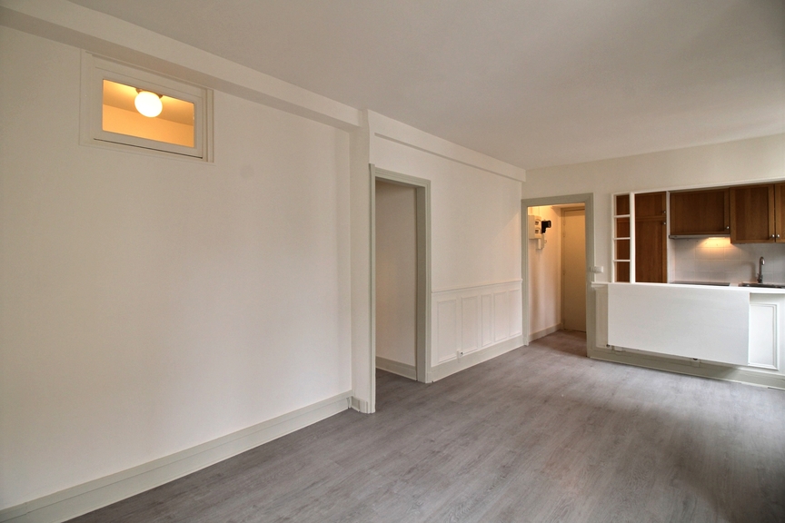 Image 3 de Location Appartement 39m2 Paris 15