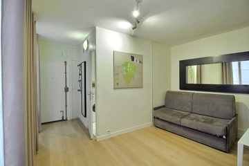 Image 2 de Location Appartement 35m2 Paris 1