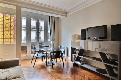 Image 3 de Location Appartement 45m2 Paris 1