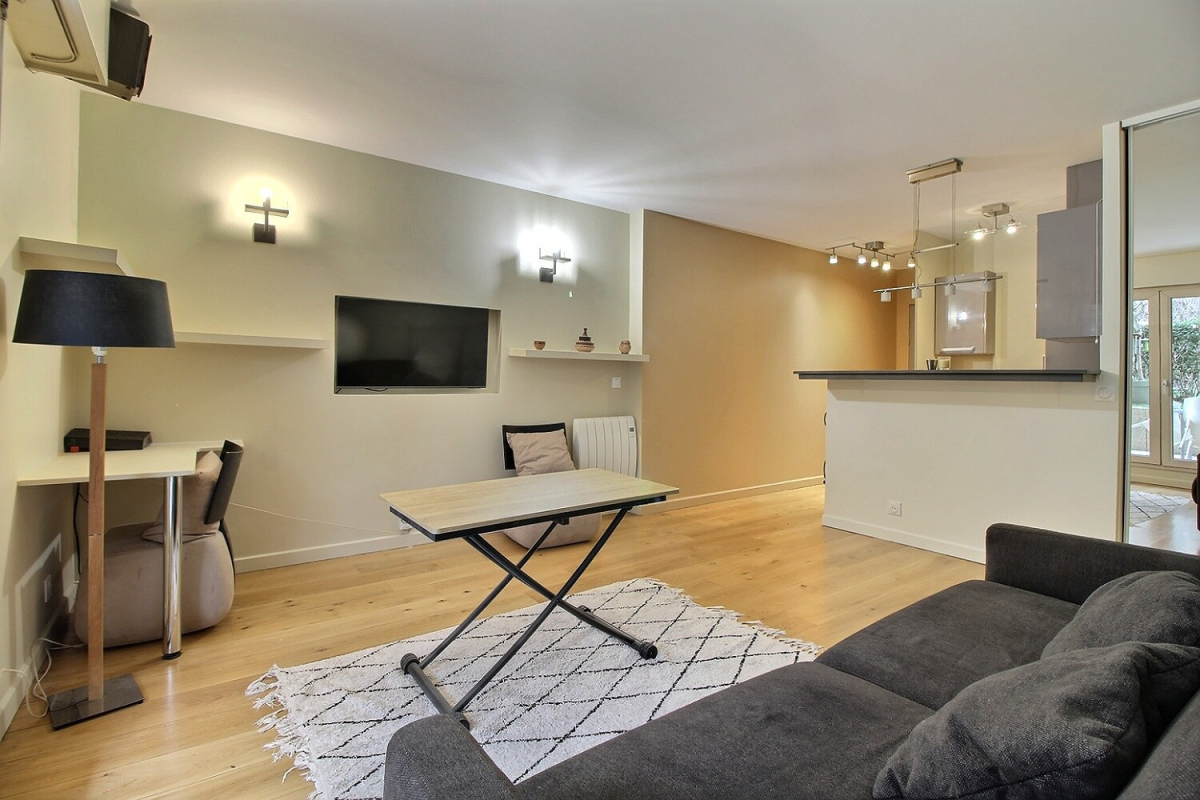 Image 2 de Location Appartement 33m2 Paris 18