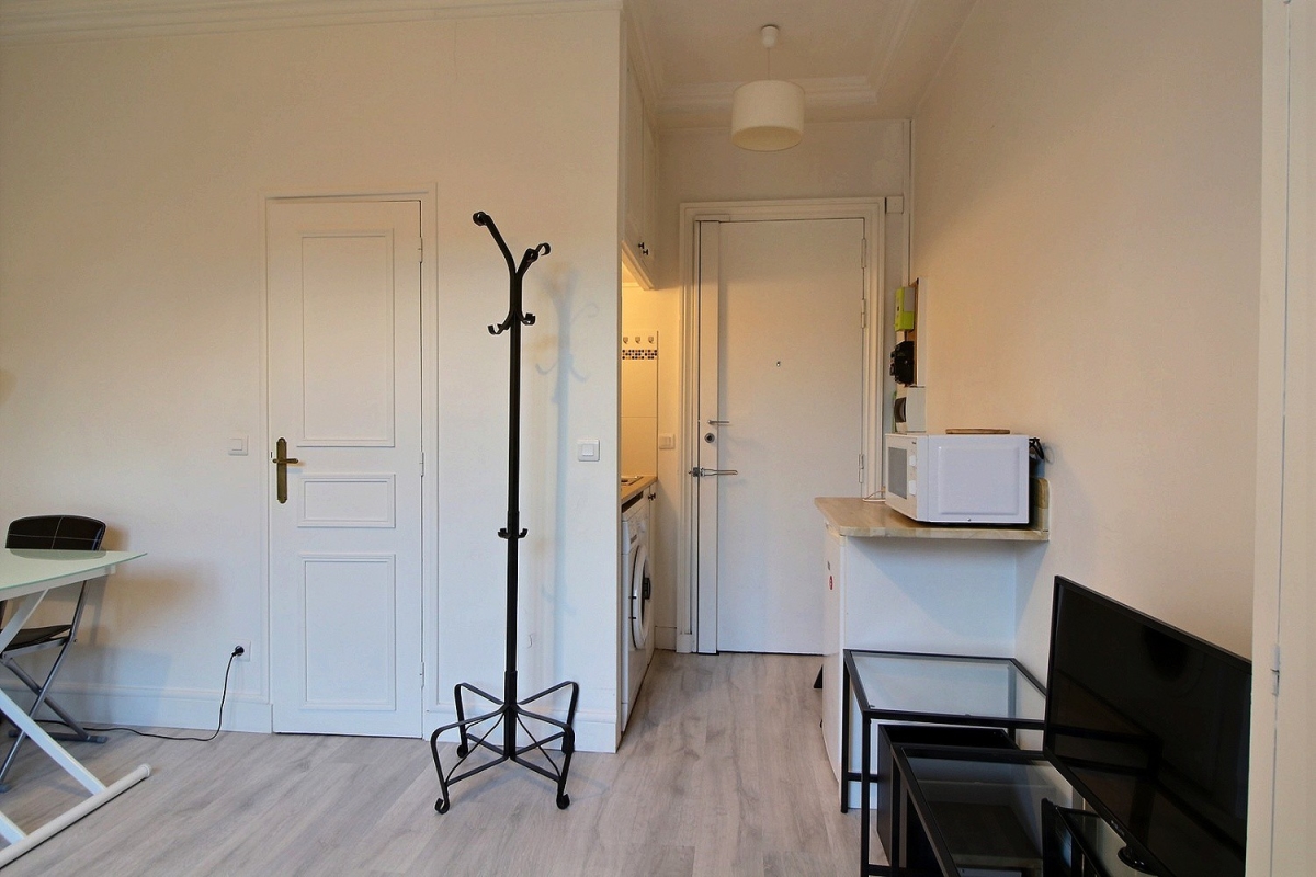 Image 2 de Location Appartement 17m2 Paris 5