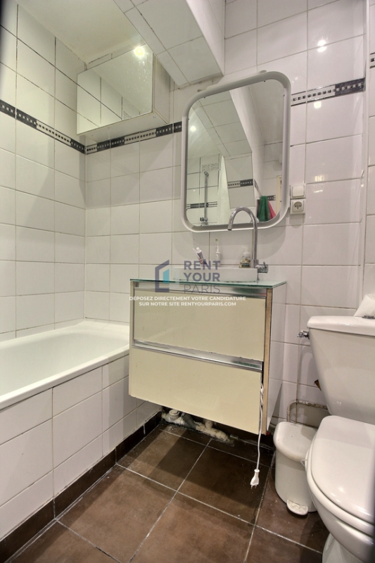 Image 2 de Location Appartement 54m2 Paris 19